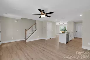 412 N Scruggs St, Gastonia, NC 28052 - Photo 5