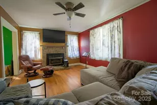 365 Old Haw Creek Rd, Asheville, NC 28805 - Photo 5