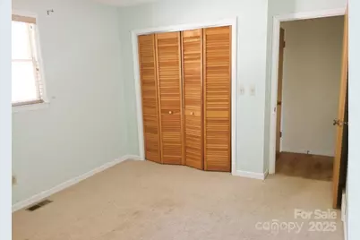 132 Haynes Street, Hendersonville, NC 28791 - Photo 17