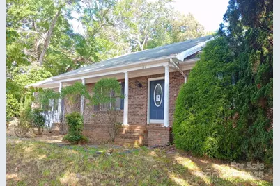 132 Haynes Street, Hendersonville, NC 28791 - Photo 3