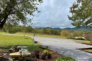 1007 Dula Rd, Spruce Pine, NC 28777 - Photo 39