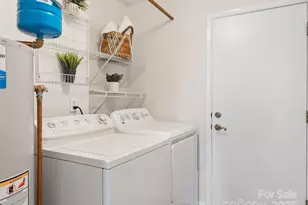 447 Creekside Dr, Asheville, NC 28804 - Photo 17