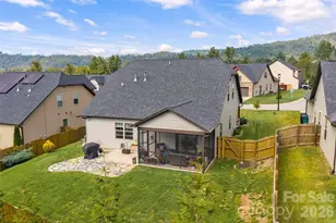 190 Water Leaf Dr, Weaverville, NC 28787 - Photo 9