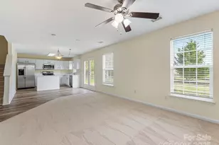 2914 Bridgeville Ln, Charlotte, NC 28262 - Photo 5