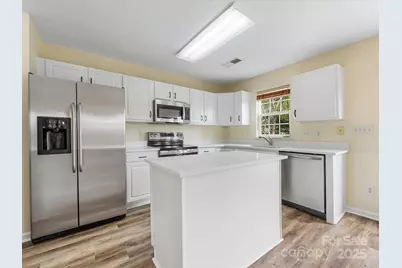 2914 Bridgeville Lane, Charlotte, NC 28262 - Photo 13