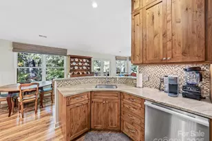 73 Ridgetop Cir, Brevard, NC 28712 - Photo 15