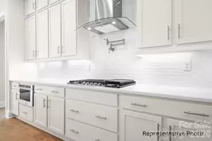 1041 Sage Pine Cir, Clover, SC 29710 - Photo 5