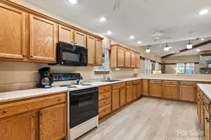 150 Deermouse Way, Hendersonville, NC 28792 - Photo 37