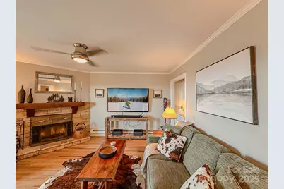 301 Pinnacle Inn Road #3320, Beech Mountain, NC 28604 - Photo 5