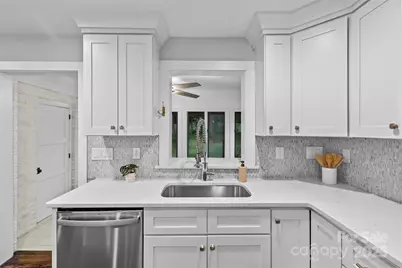 5350 Buena Vista Avenue, Charlotte, NC 28205 - Photo 21