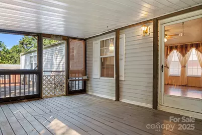 128 St Albans Lane, Lexington, NC 27292 - Photo 5