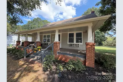 20220 Zion Avenue #A, Cornelius, NC 28031 - Photo 3