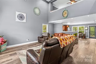 1474 Winter Dr, Statesville, NC 28677 - Photo 3