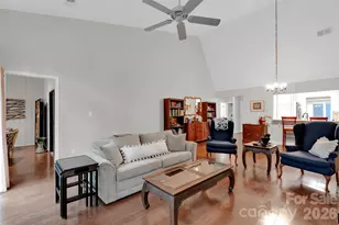 36 Old Post Rd, Lake Wylie, SC 29710 - Photo 9