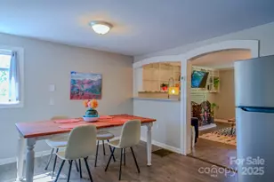 22 Mulberry St, Asheville, NC 28804 - Photo 7