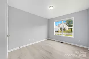 811 Eagle Bluff Ct, Rock Hill, SC 29730 - Photo 3