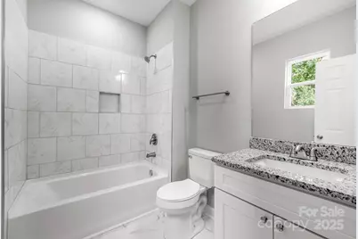 409 E Henderson Street, East Spencer, NC 28039 - Photo 15