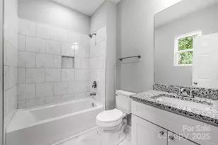 409 E Henderson St, East Spencer, NC 28039 - Photo 15