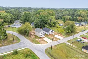 403 E Henderson St, East Spencer, NC 28039 - Photo 41