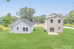 403 E Henderson St, East Spencer, NC 28039 - Photo 23