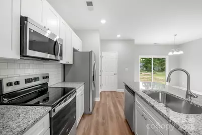 403 E Henderson Street, East Spencer, NC 28039 - Photo 7