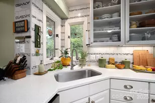 37 New Cross North None, Asheville, NC 28805 - Photo 7