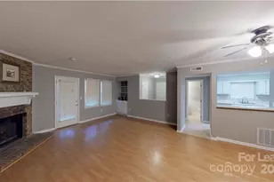 3709 Colony Crossing Dr, Charlotte, NC 28226 - Photo 3