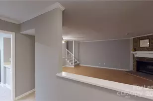 3709 Colony Crossing Dr, Charlotte, NC 28226 - Photo 5