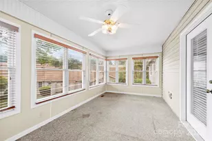 1113 Citation Cir, Hendersonville, NC 28739 - Photo 9