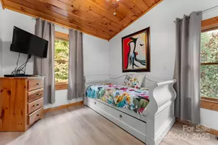 80 Slow Ln, Whittier, NC 28789 - Photo 29