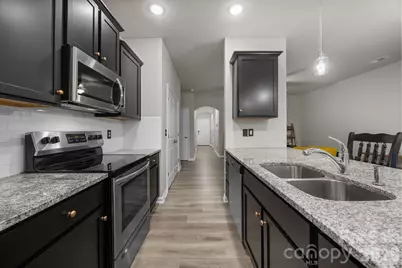 8105 Alderton Lane, Charlotte, NC 28215 - Photo 11