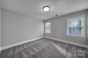 3117 Lakewood Edge Dr, Charlotte, NC 28269 - Photo 25