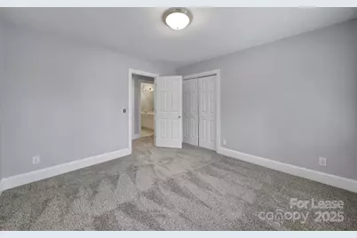 3117 Lakewood Edge Drive, Charlotte, NC 28269 - Photo 31