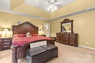 2932 Wheat Meadow Ln, Charlotte, NC 28270 - Photo 19