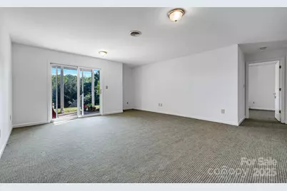 77 Chestnut Street #303, Tryon, NC 28782 - Photo 25