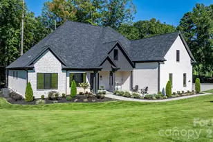 8527 Fieldstone Dr, Terrell, NC 28682 - Photo 5