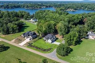 8527 Fieldstone Dr, Terrell, NC 28682 - Photo 1