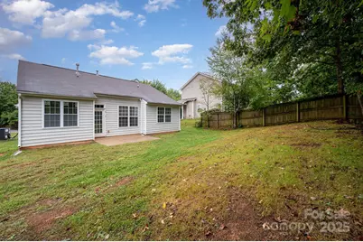 6043 Shining Oak Lane, Charlotte, NC 28269 - Photo 21