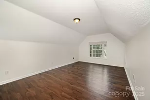 6043 Shining Oak Ln, Charlotte, NC 28269 - Photo 15