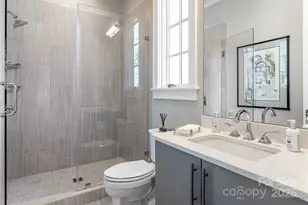 10 Fairsted Dr, Asheville, NC 28803 - Photo 17