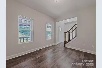 140 Mayflower Court, Waynesville, NC 28785 - Photo 11