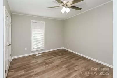 8223 Chrisbry Lane, Charlotte, NC 28215 - Photo 9