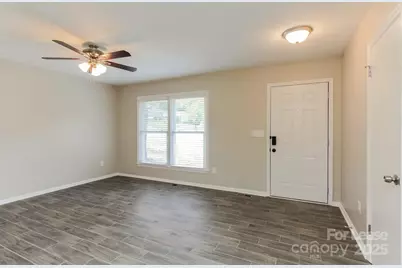 500 Fallingswood Court, Charlotte, NC 28217 - Photo 5