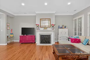 310 Wendover Heights Cir, Charlotte, NC 28211 - Photo 13