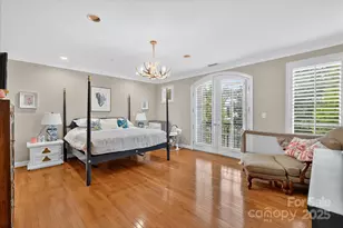 310 Wendover Heights Cir, Charlotte, NC 28211 - Photo 17