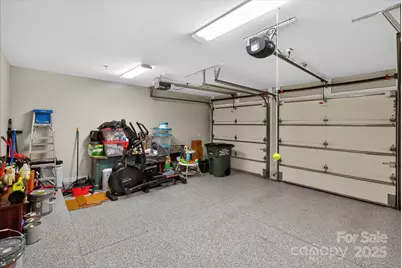 310 Wendover Heights Circle, Charlotte, NC 28211 - Photo 37