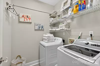 310 Wendover Heights Circle, Charlotte, NC 28211 - Photo 23