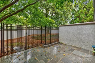 310 Wendover Heights Cir, Charlotte, NC 28211 - Photo 31