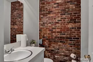 901 Dr Martin Luther King Jr Way, Gastonia, NC 28054 - Photo 7