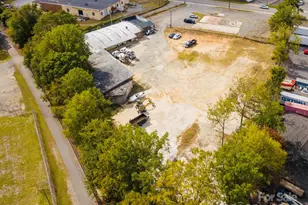 901 Dr Martin Luther King Jr Way, Gastonia, NC 28054 - Photo 3